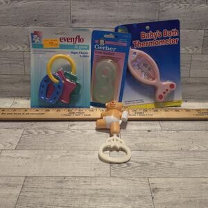 Lot of 4 Vintage Baby Items Rattle Bath Thermometer Bear Play